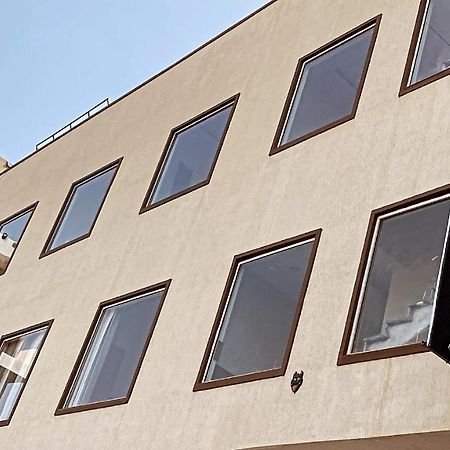 Hotel Woodlark Zirakpur - A Peaceful Stay Luaran gambar